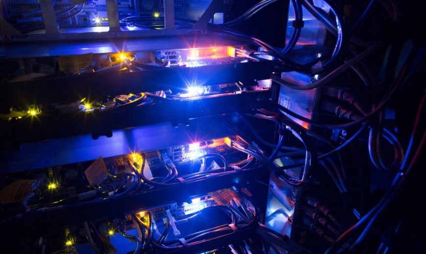 A look at Chainlink, now the 5th-biggest cryptocurrency by market value, rising 9x since the start of the year amid a broader boom in decentralized finance (Olga Kharif/Bloomberg)